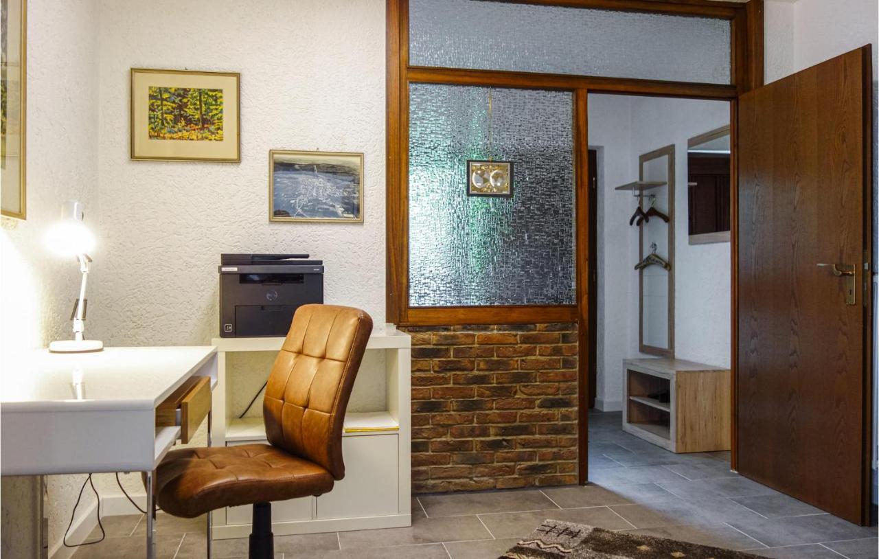 Stunning apartment in Dillenburg with WiFi&1 Bedrooms Exterior foto