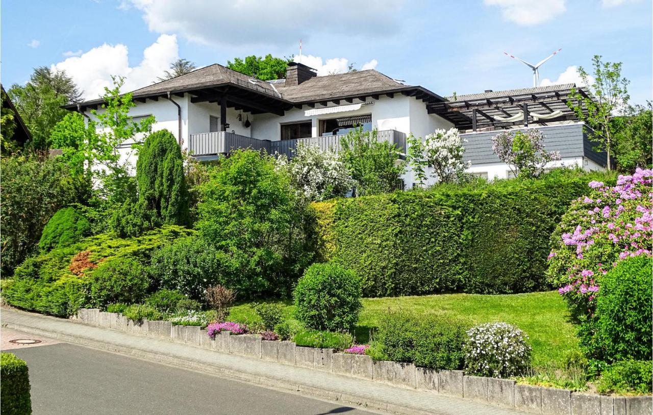 Stunning apartment in Dillenburg with WiFi&1 Bedrooms Exterior foto